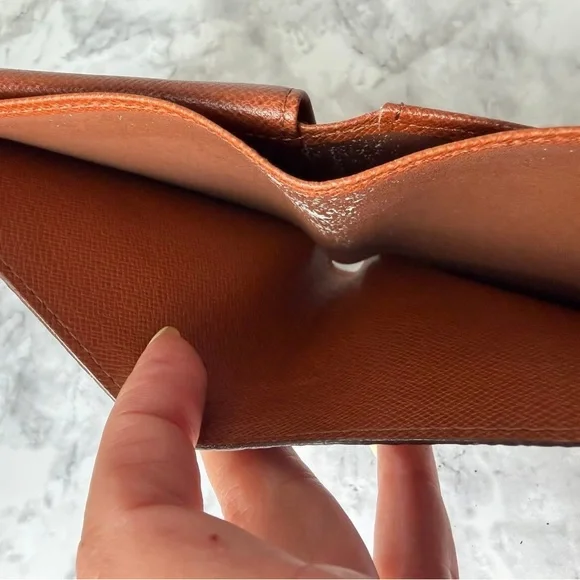 Louis Vuitton Monogram Canvas Bi-Fold Wallet - Picture 12 of 16